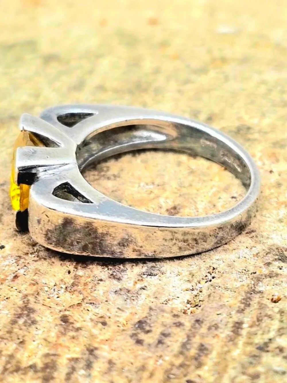 Folli Follie Yellow 0.52 Carats Yellow Gemstone Sterling 925 Ring (6.75)